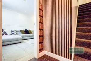 Photo 31- click for photo gallery